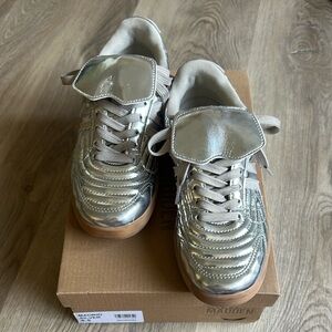 Steve Madden Silver Metallic Sneakers